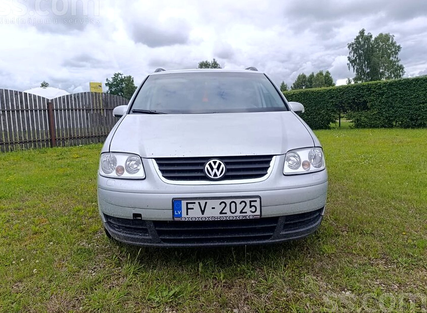 Volkswagen Touran — foto 3