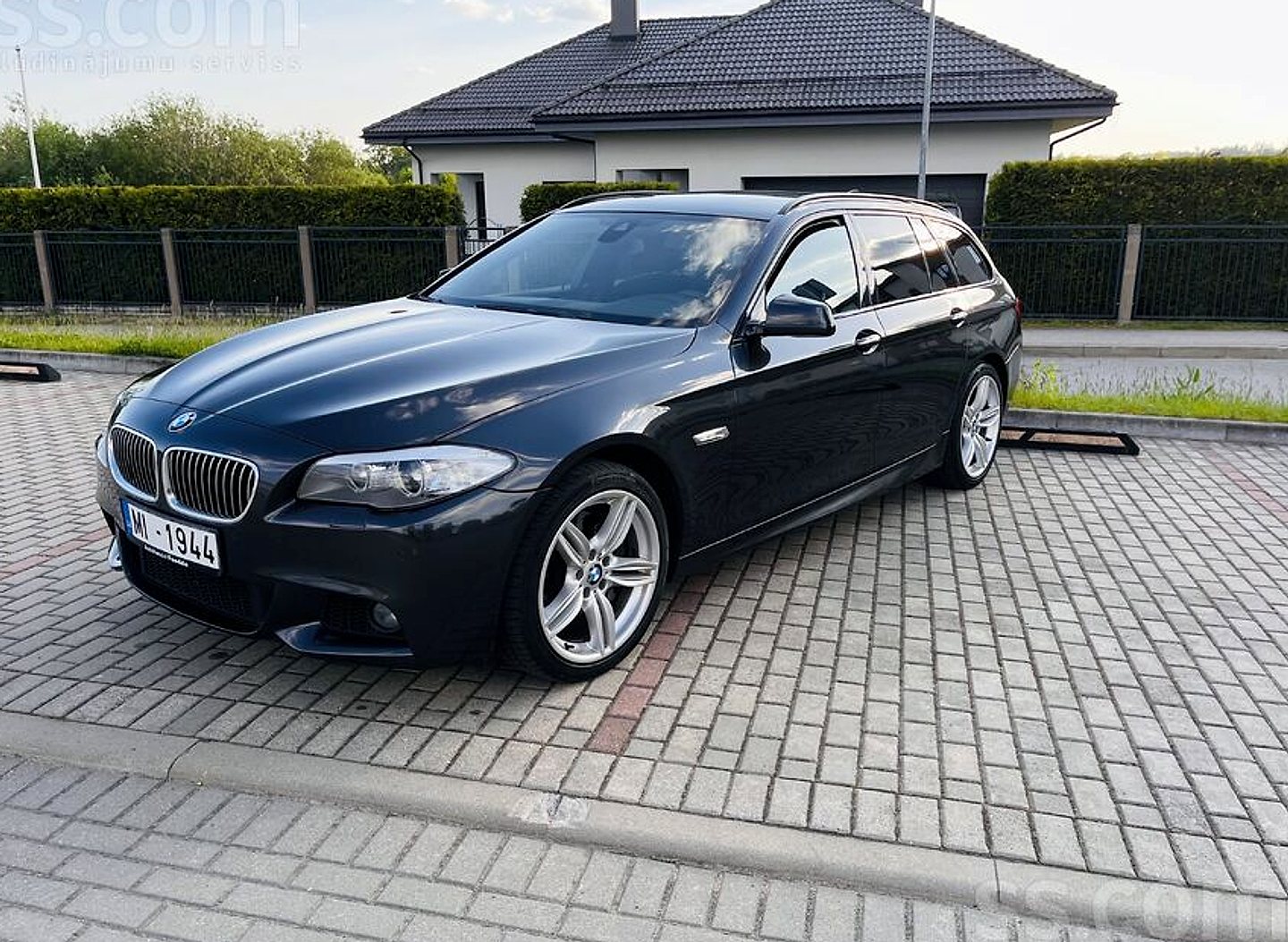 BMW 530 — foto 6