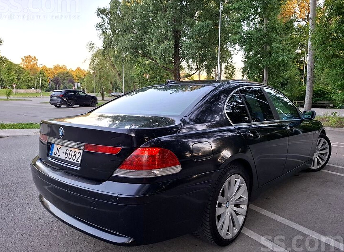 BMW 740 — foto 5