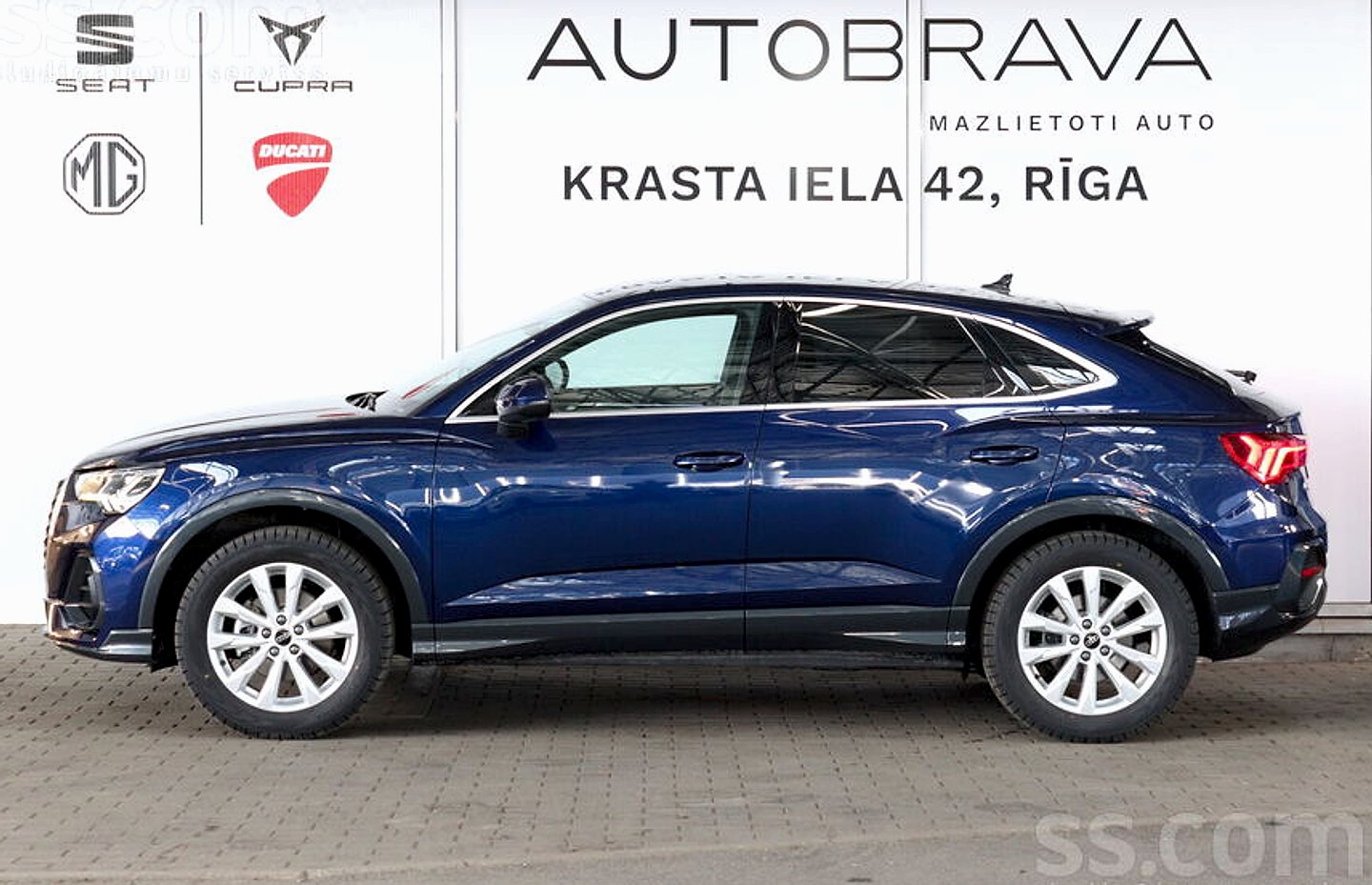 Audi Q3 — foto 4