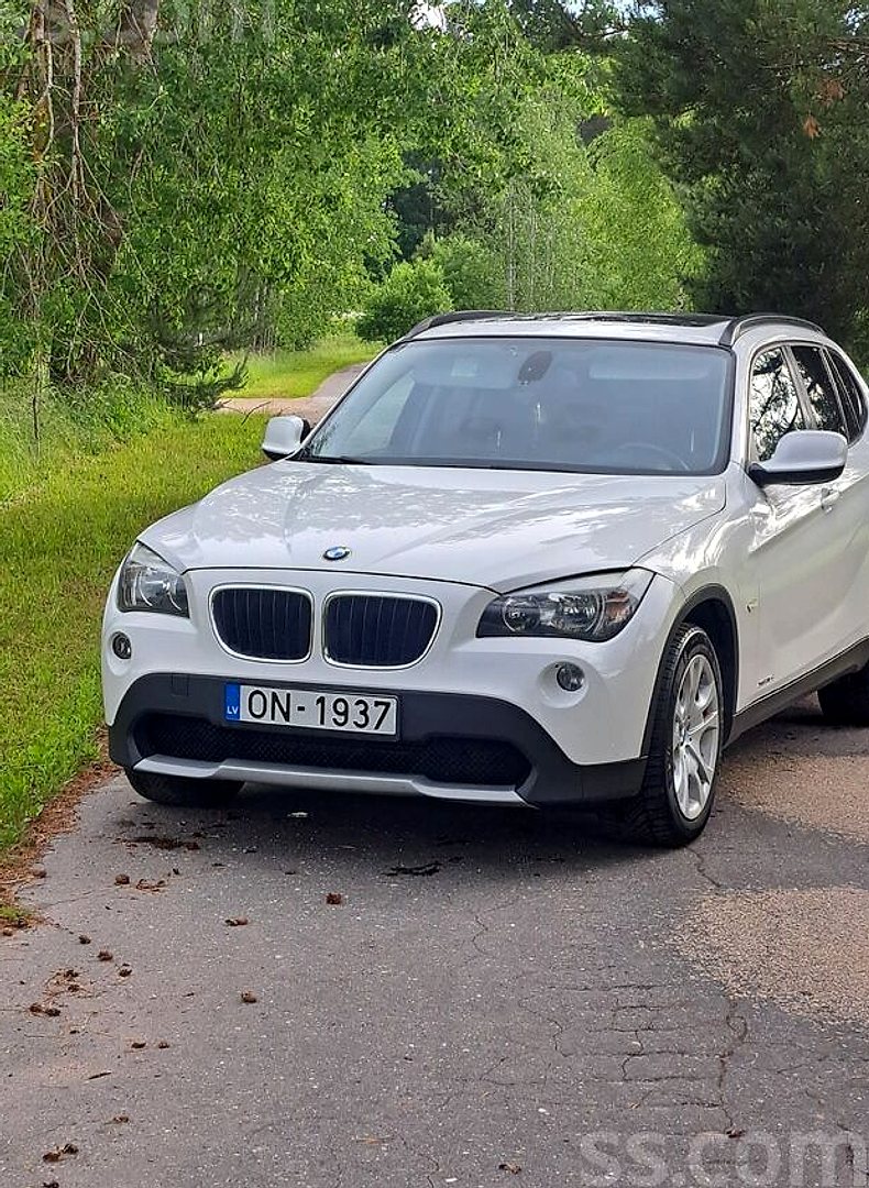 BMW X1 — foto 2