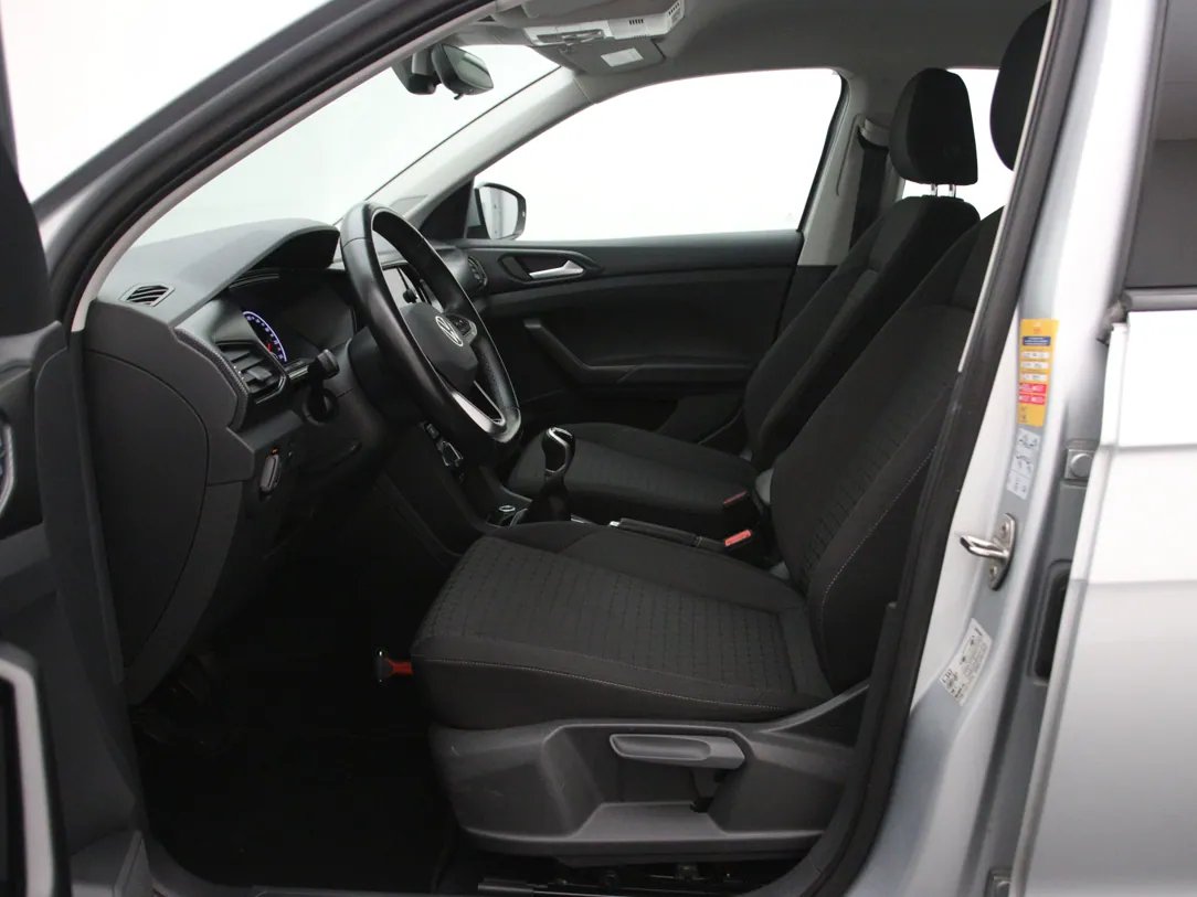 Volkswagen T-Cross — foto 5