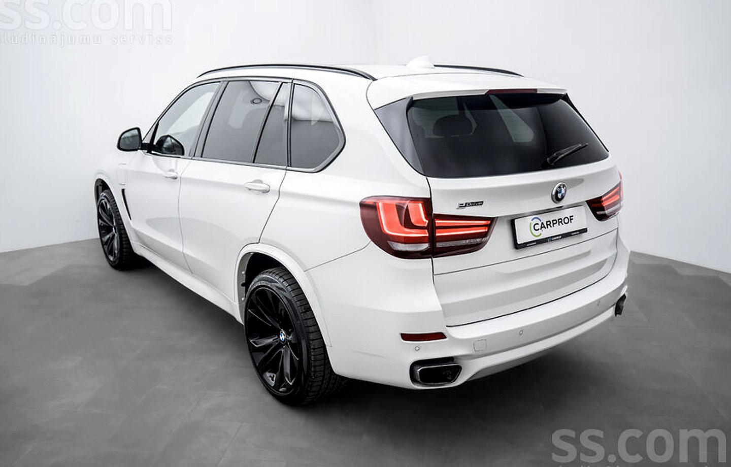 BMW X5 — foto 6