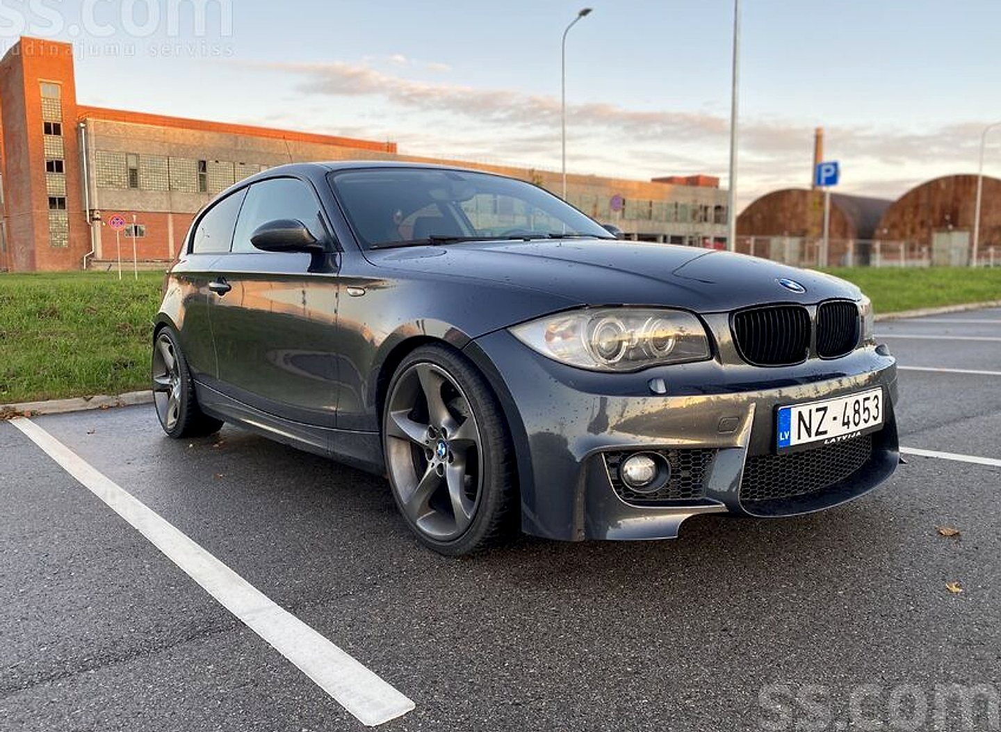 BMW 120 — foto 2