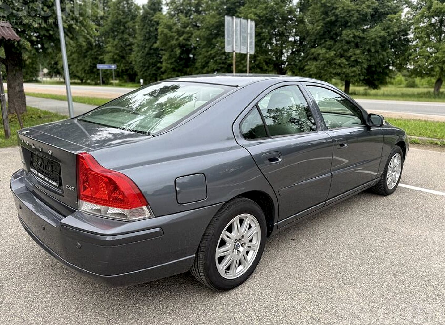 Volvo S60 — foto 4