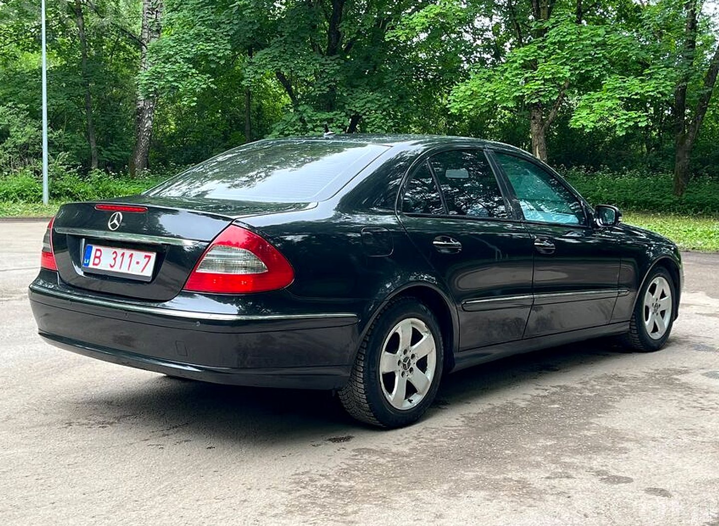 Mercedes-Benz E220 — foto 5