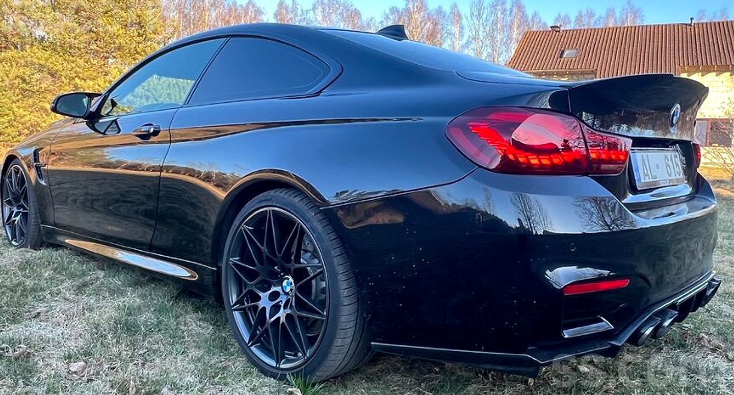 BMW M4 — foto 4