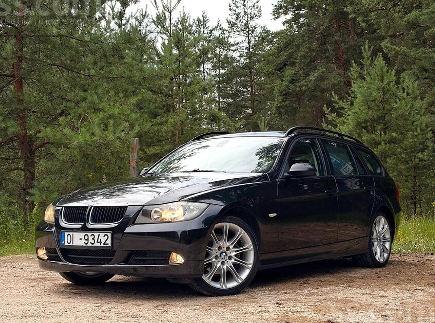 BMW 320 — foto 3