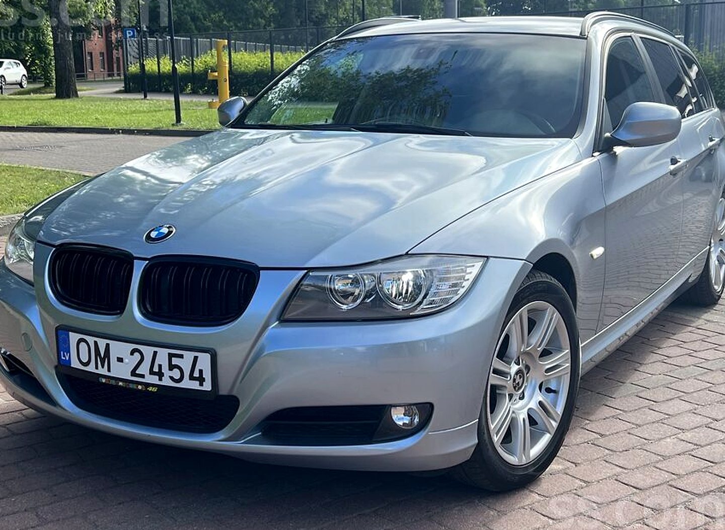 BMW 318 — foto 5