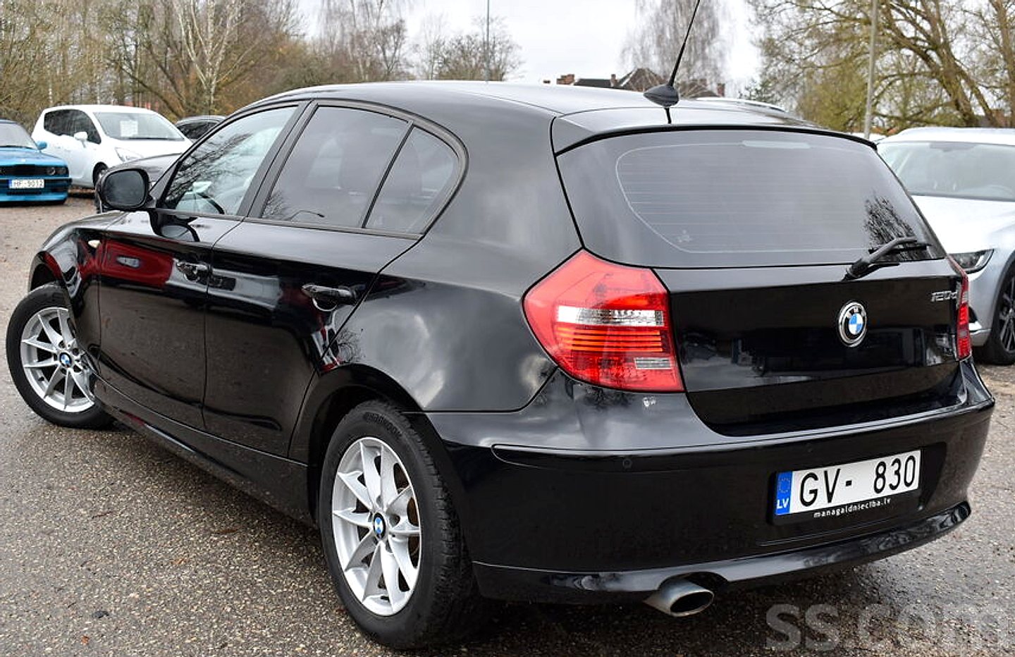 BMW 120 — foto 3
