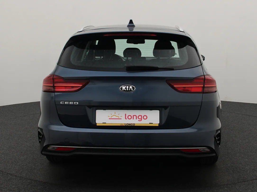 KIA Ceed — foto 6