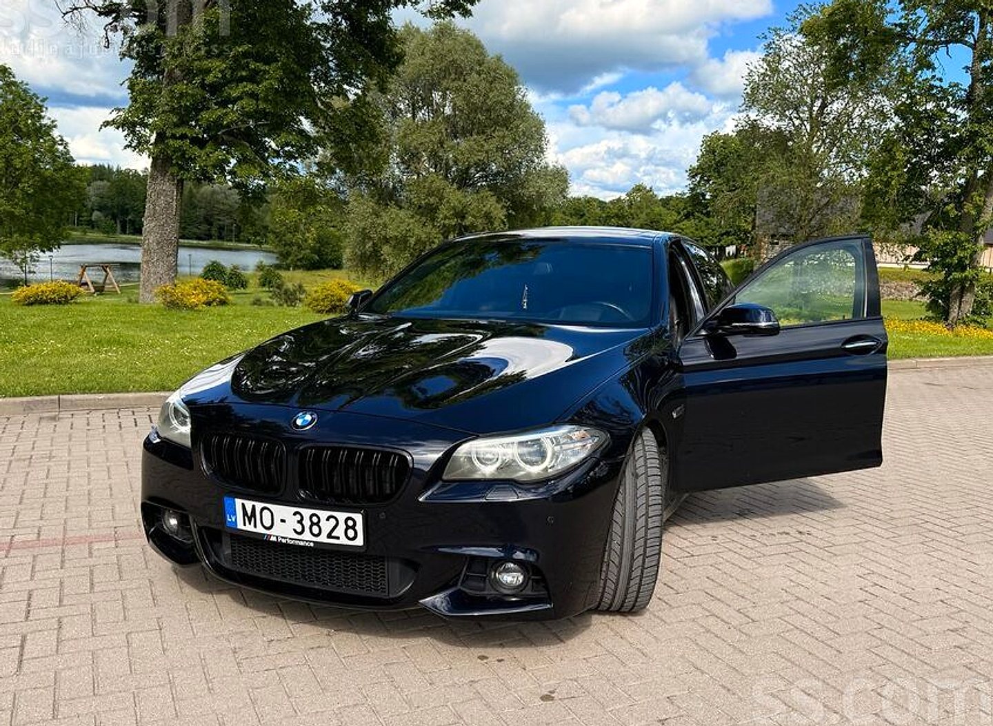 BMW 530 — foto 3