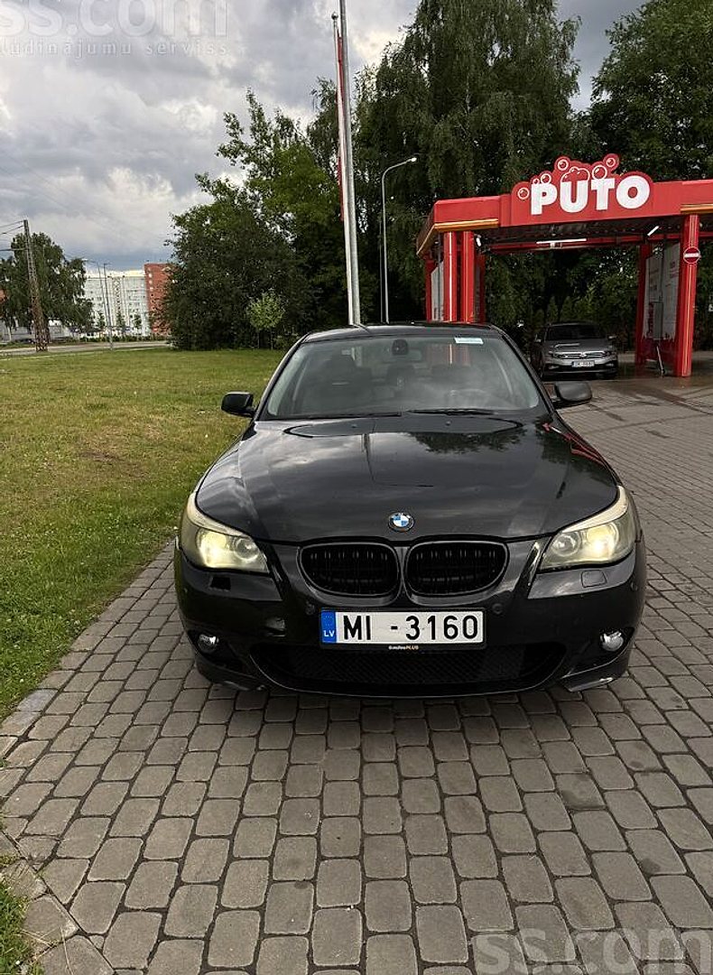 BMW 520 — foto 2