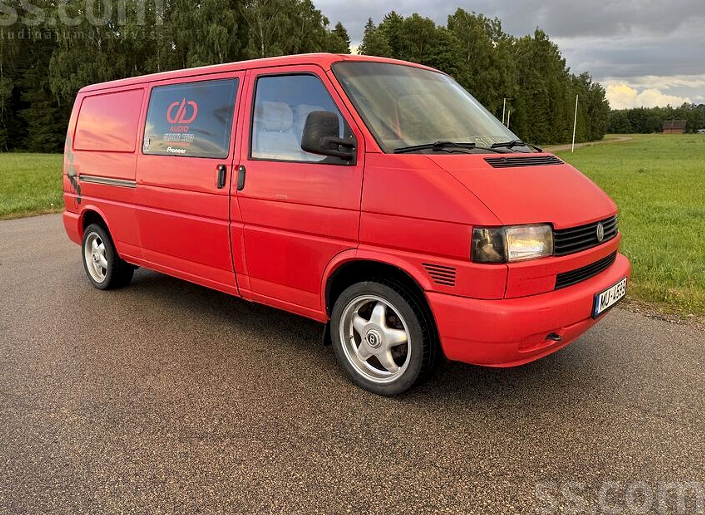 Volkswagen Transporter, 2000. gads