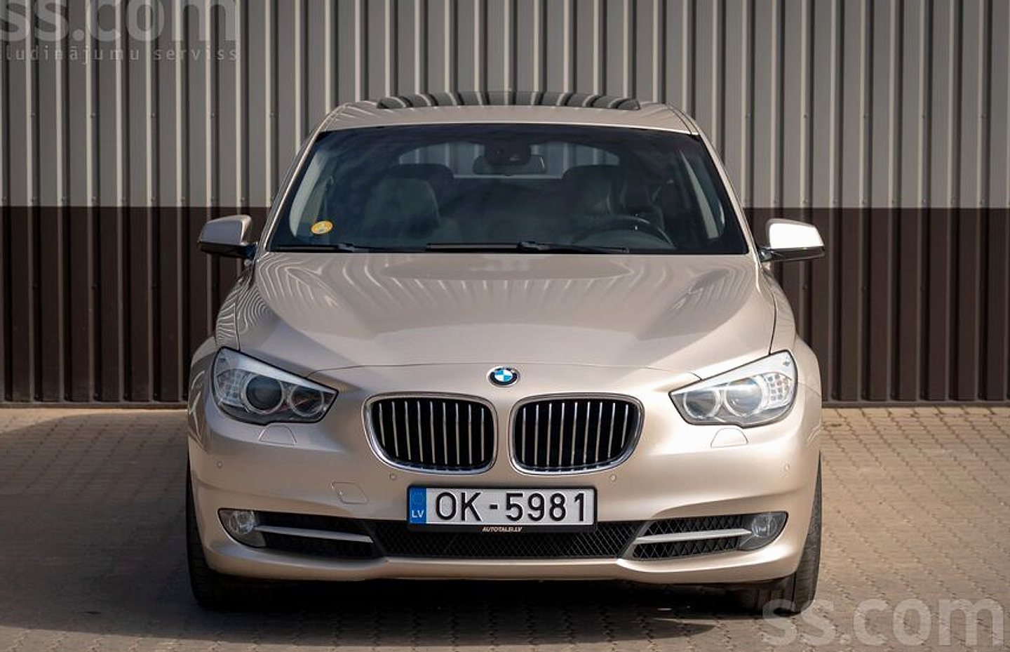 BMW 530 — foto 2
