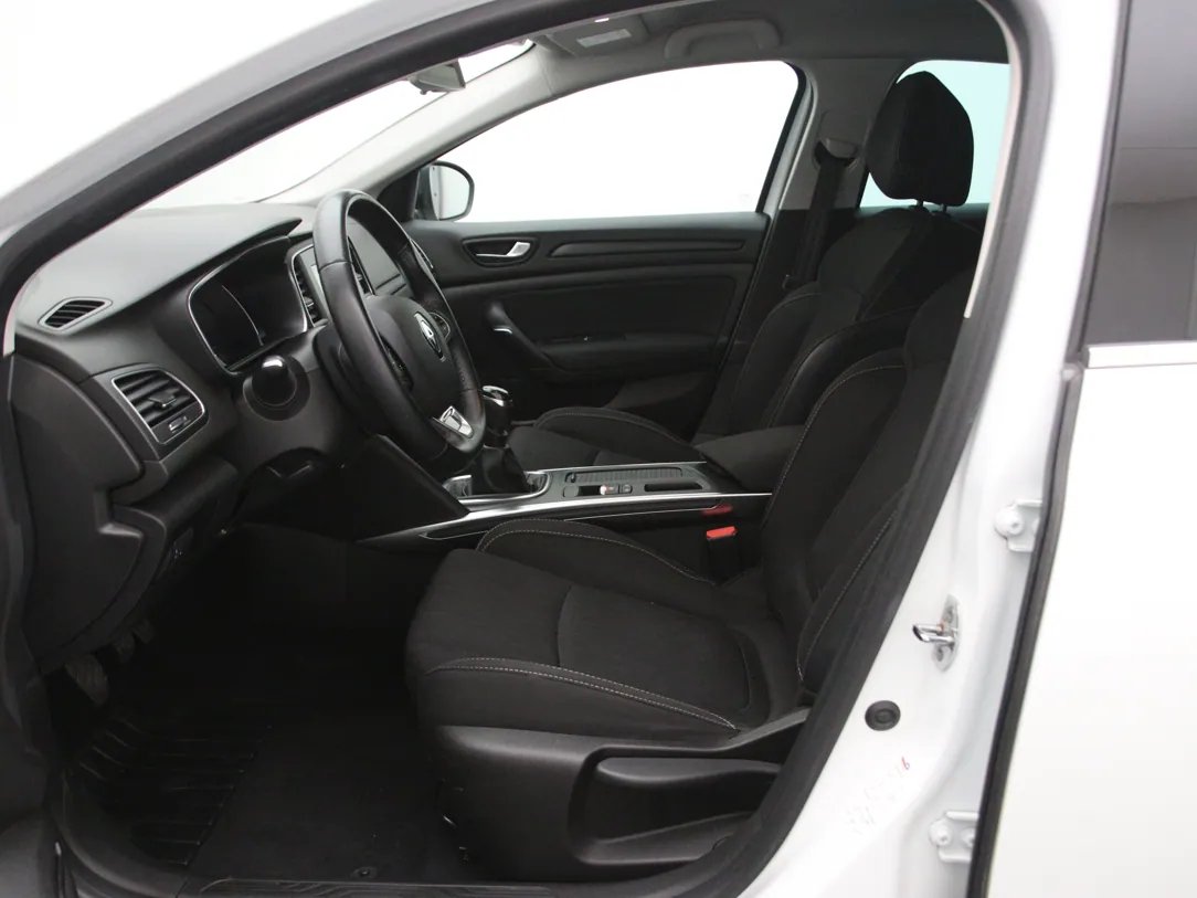 Renault Megane — foto 5
