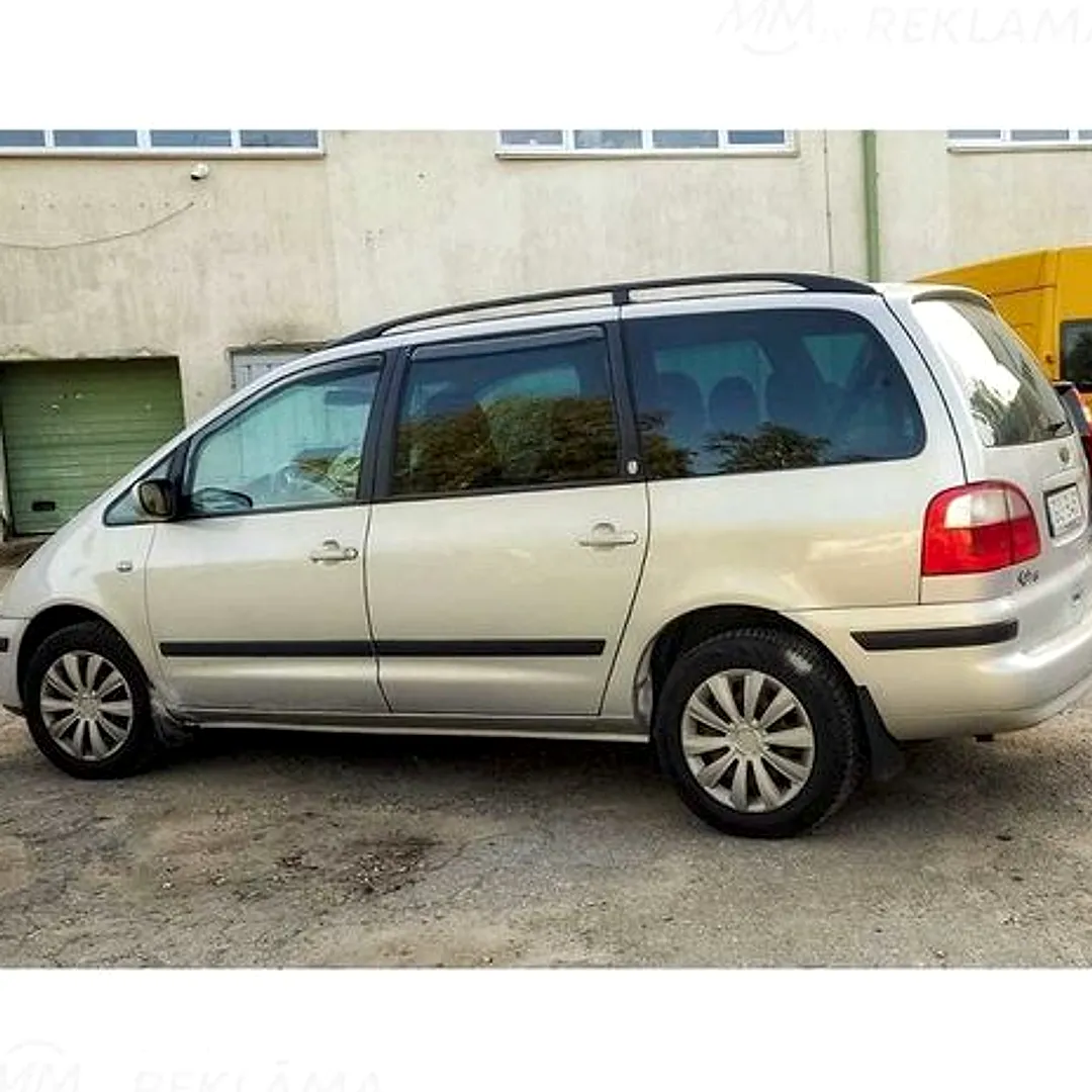 Ford Galaxy, 2000. gads