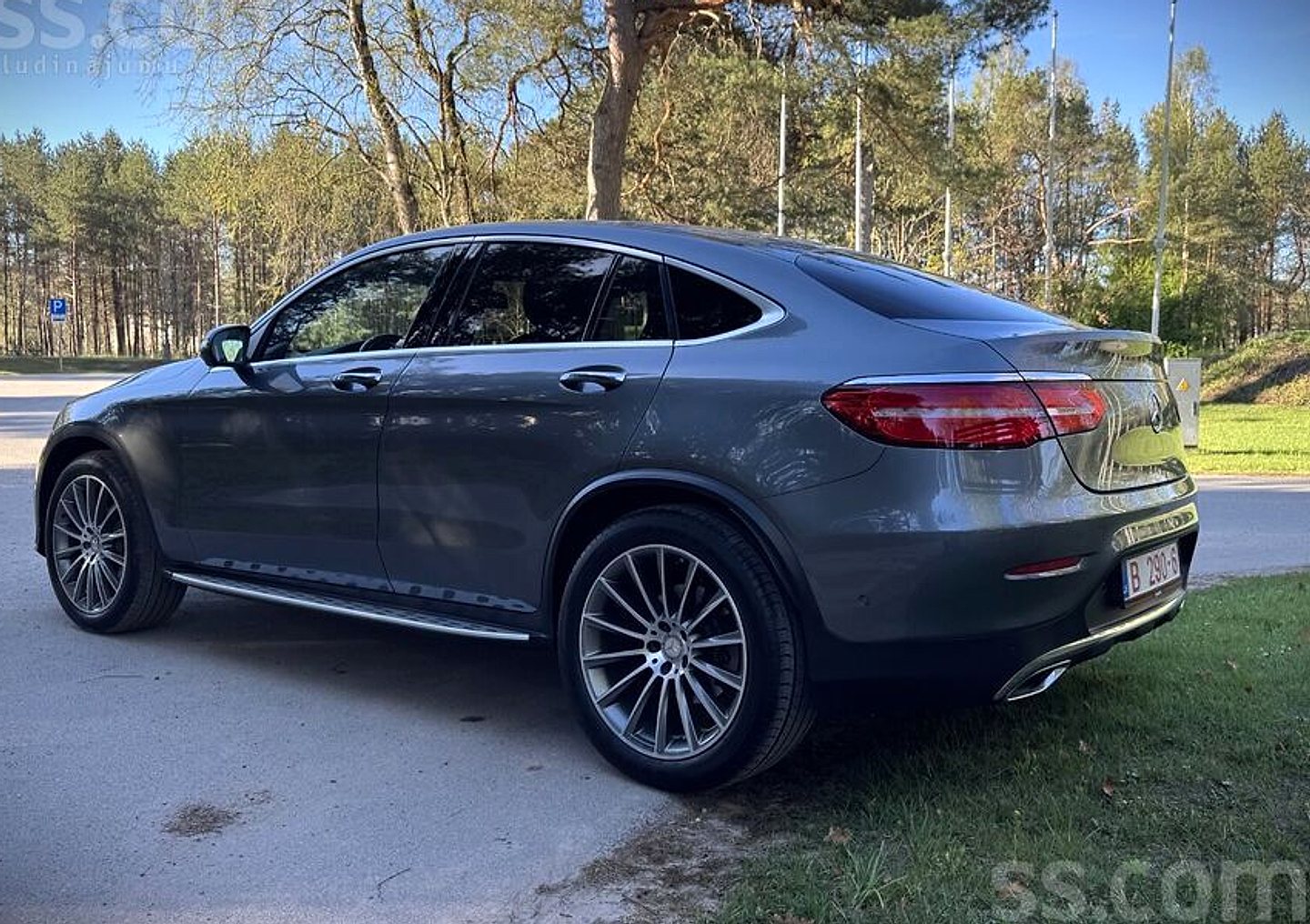 Mercedes-Benz GLC 220 — foto 6
