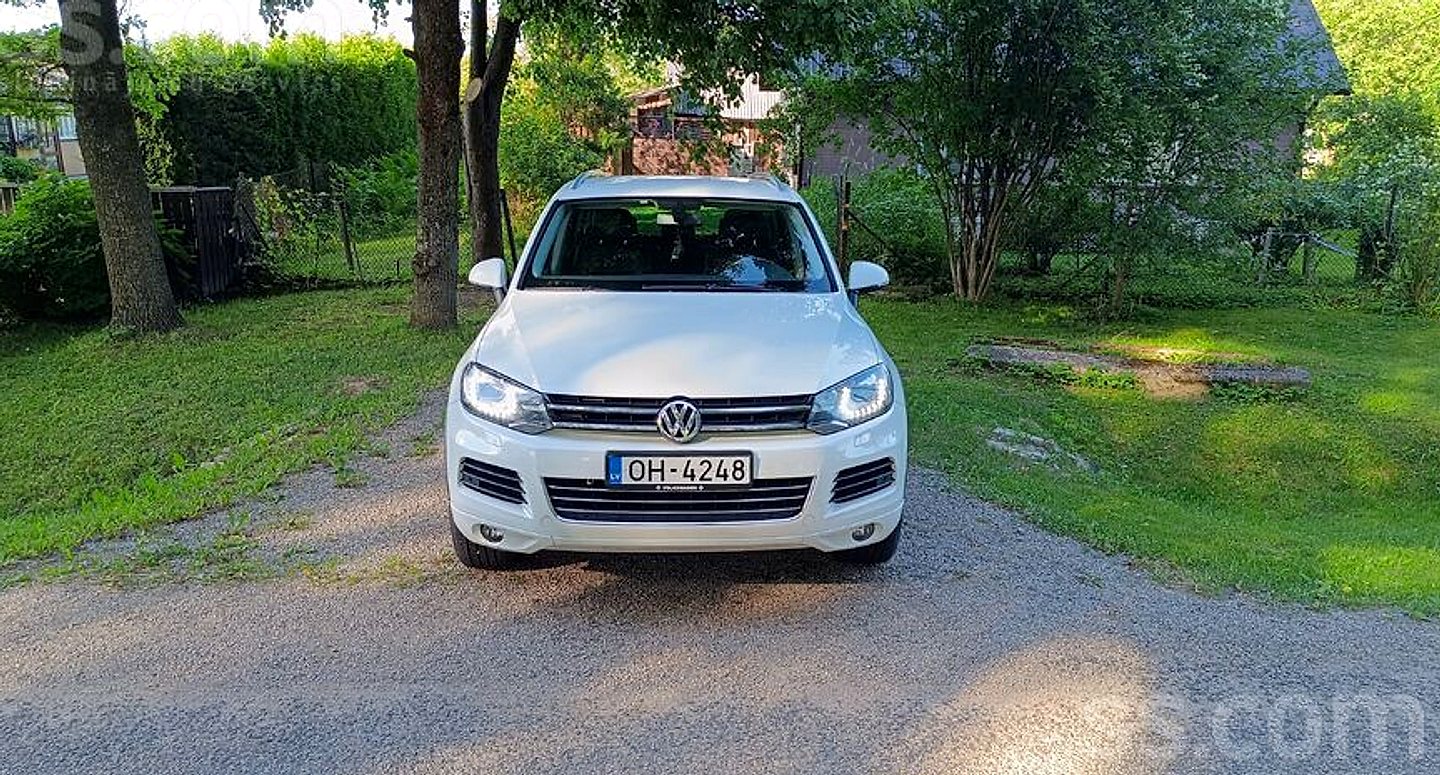Volkswagen Touareg, 2013. gads