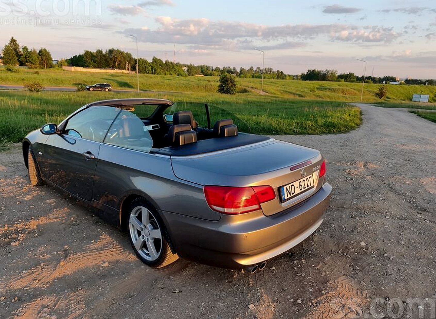 BMW 330 — foto 5