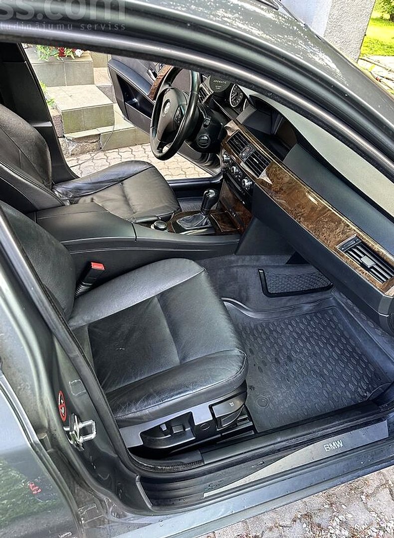 BMW 530 — foto 5