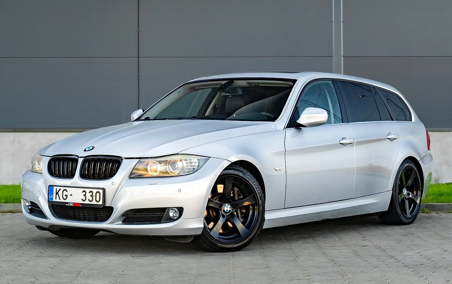 BMW 330, 2008. gads