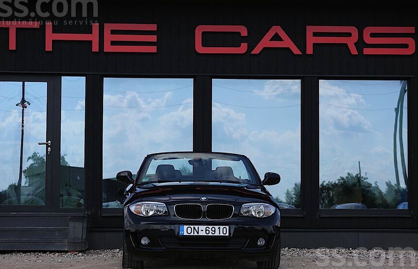 BMW 118 — foto 5