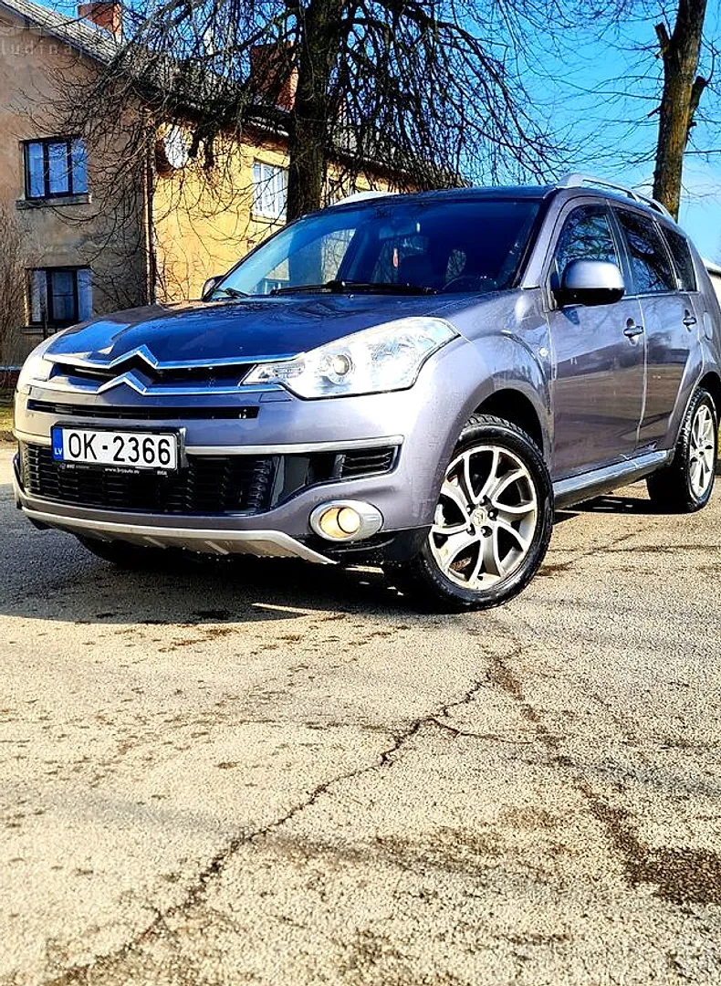 Citroën C-Crosser, 2010. gads