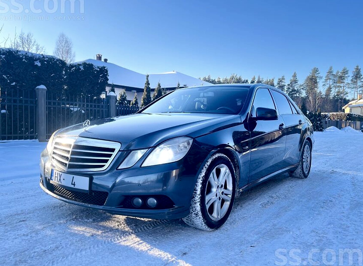 Mercedes-Benz E220 — foto 4