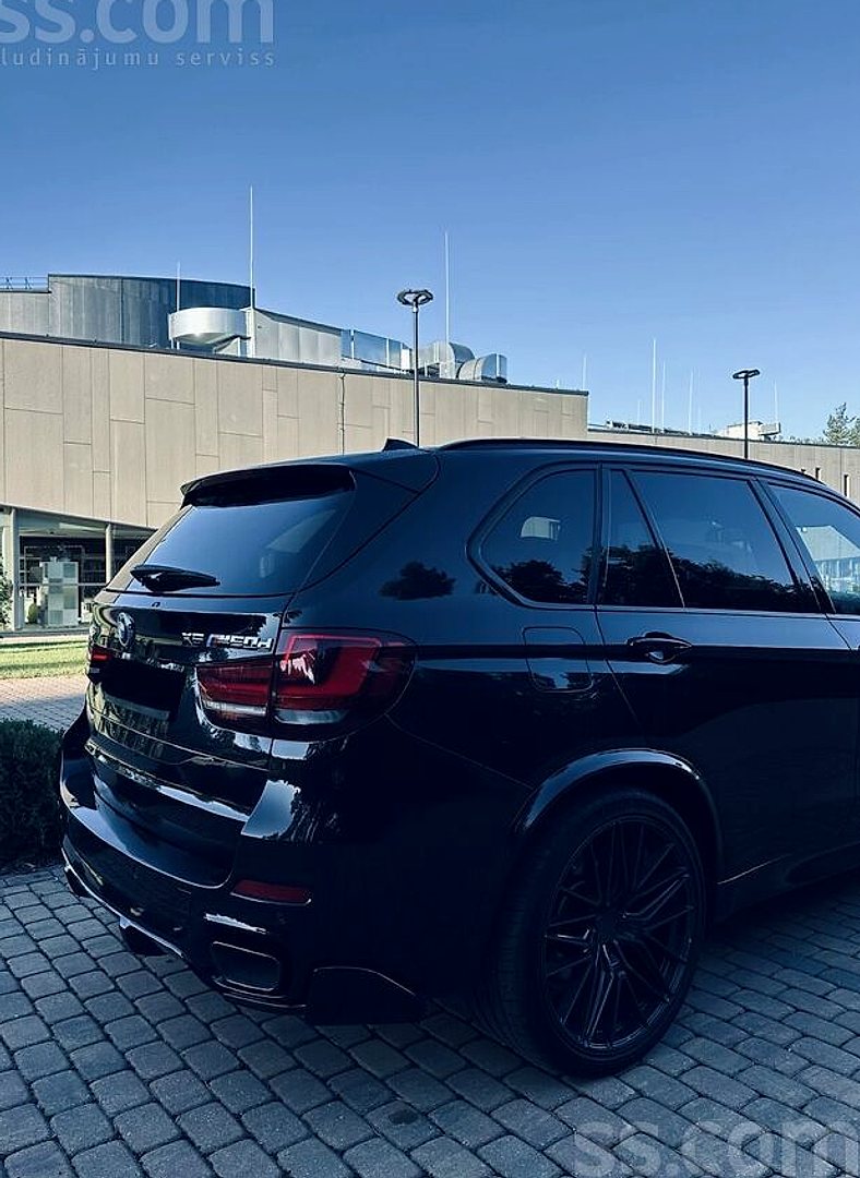 BMW X5 — foto 4