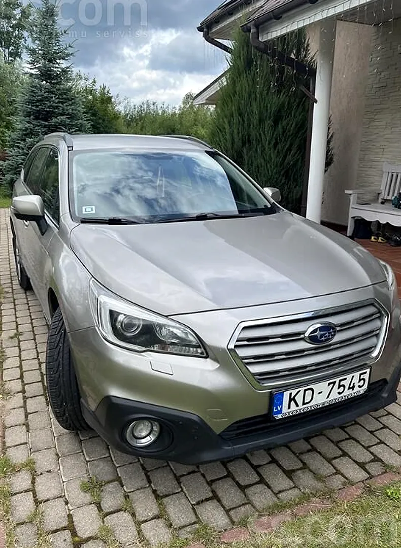 Subaru OUTBACK, 2015. gads