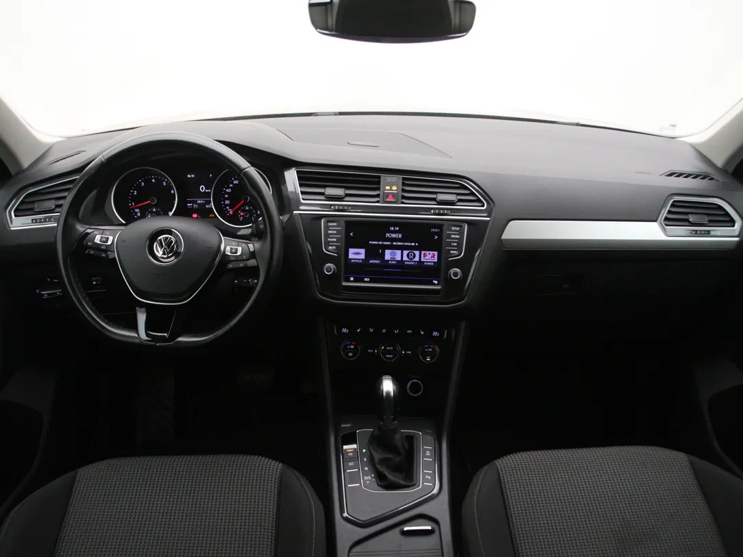 Volkswagen Tiguan — foto 3