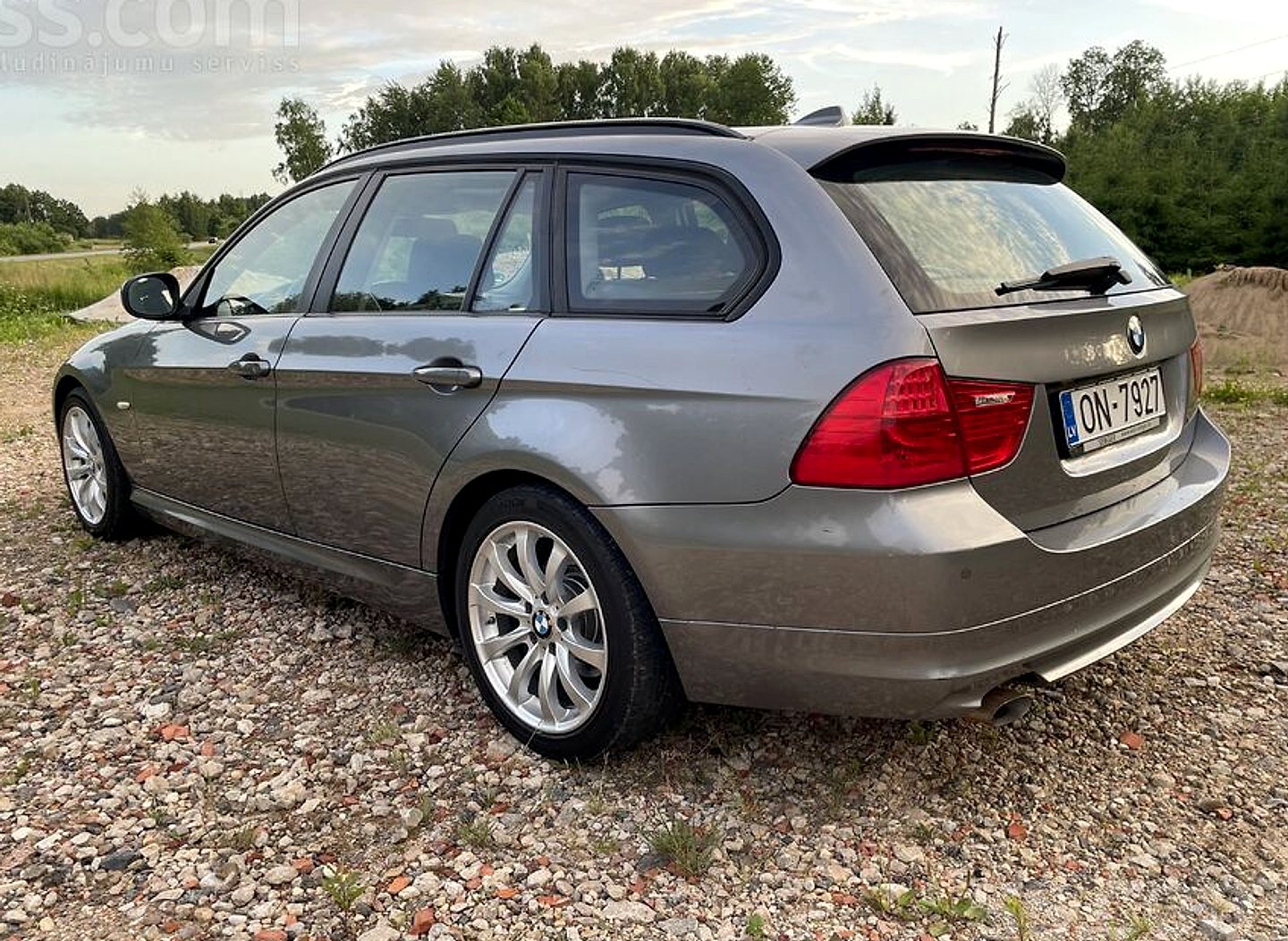 BMW 318 — foto 2