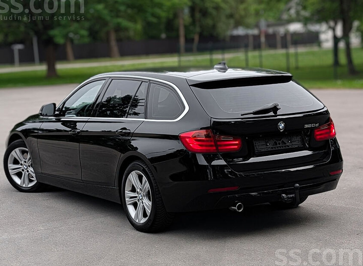 BMW 320 — foto 4