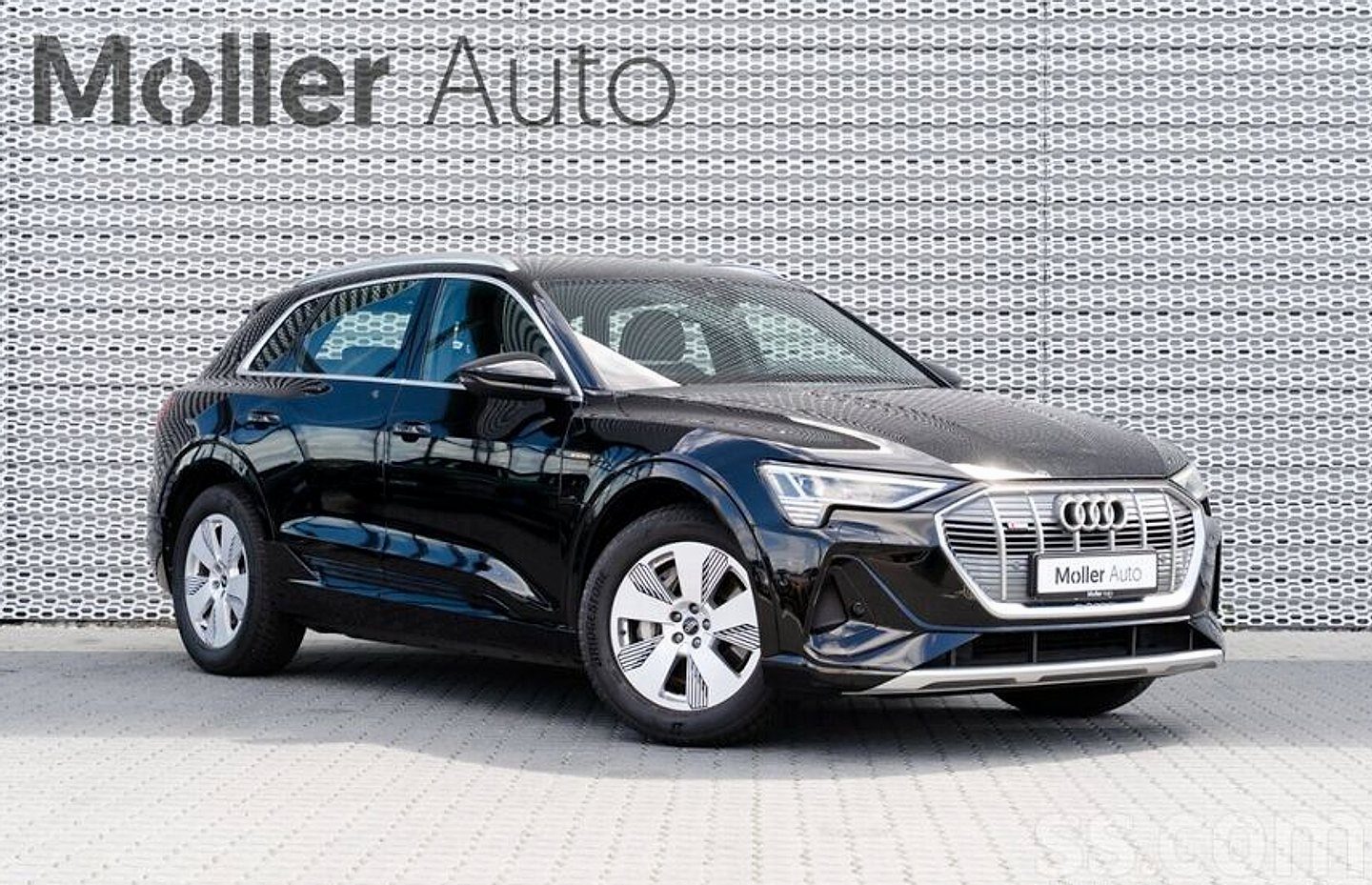 Audi E-tron — foto 2