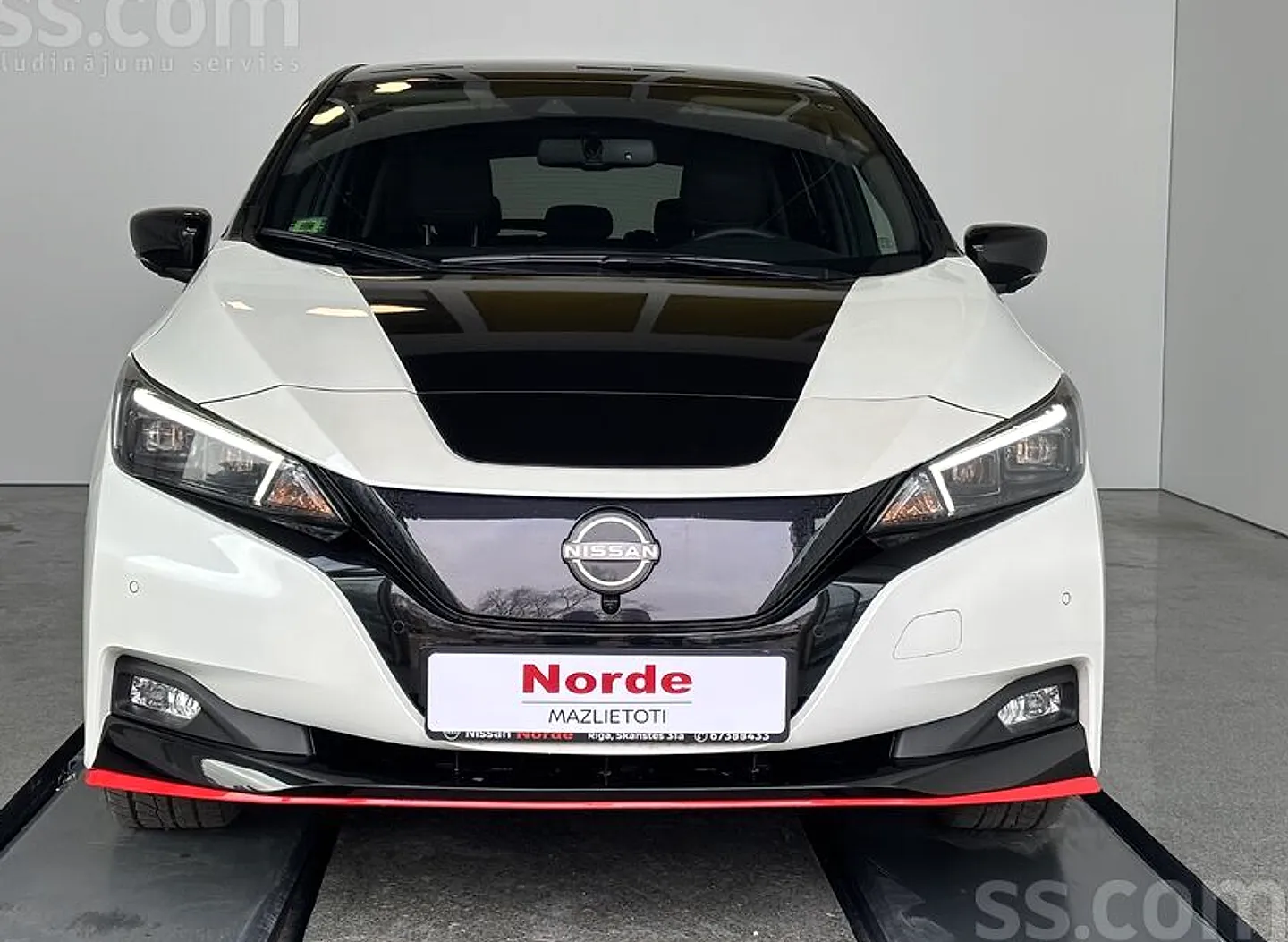 Nissan Leaf, 2022. gads