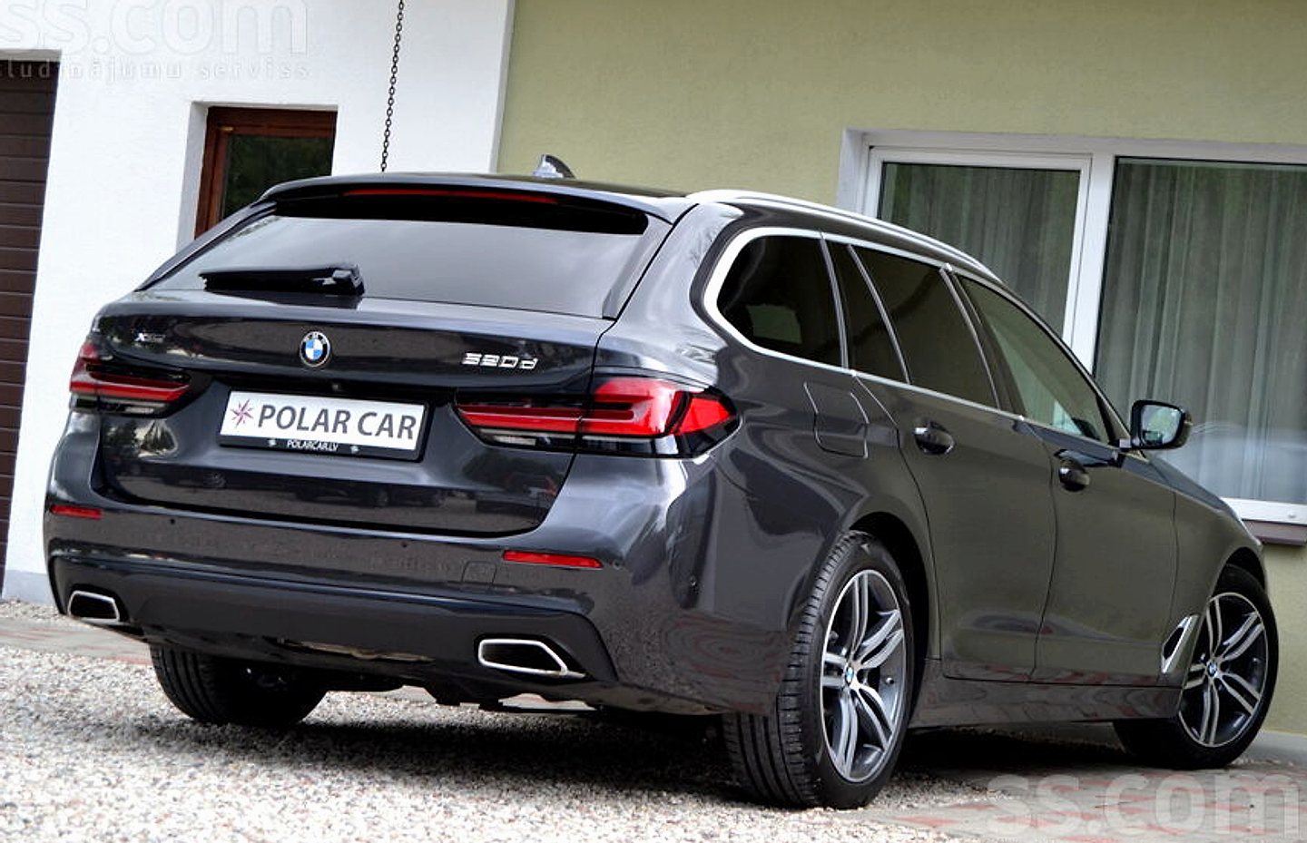 BMW 520 — foto 3