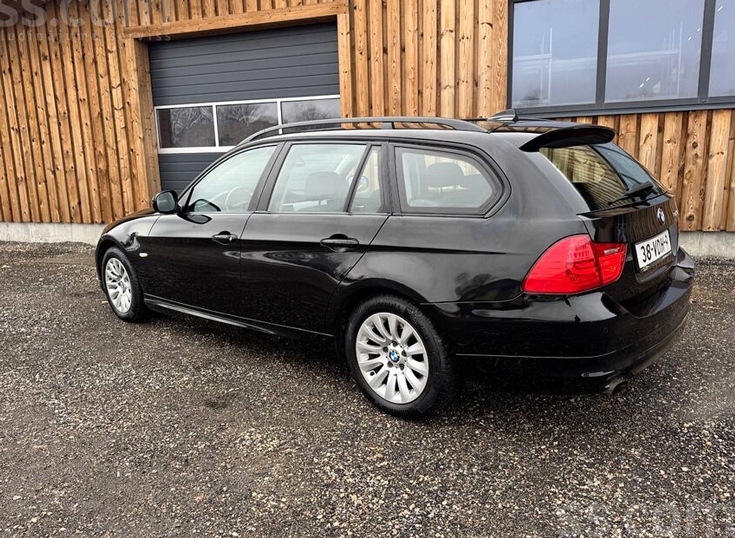 BMW 318 — foto 5