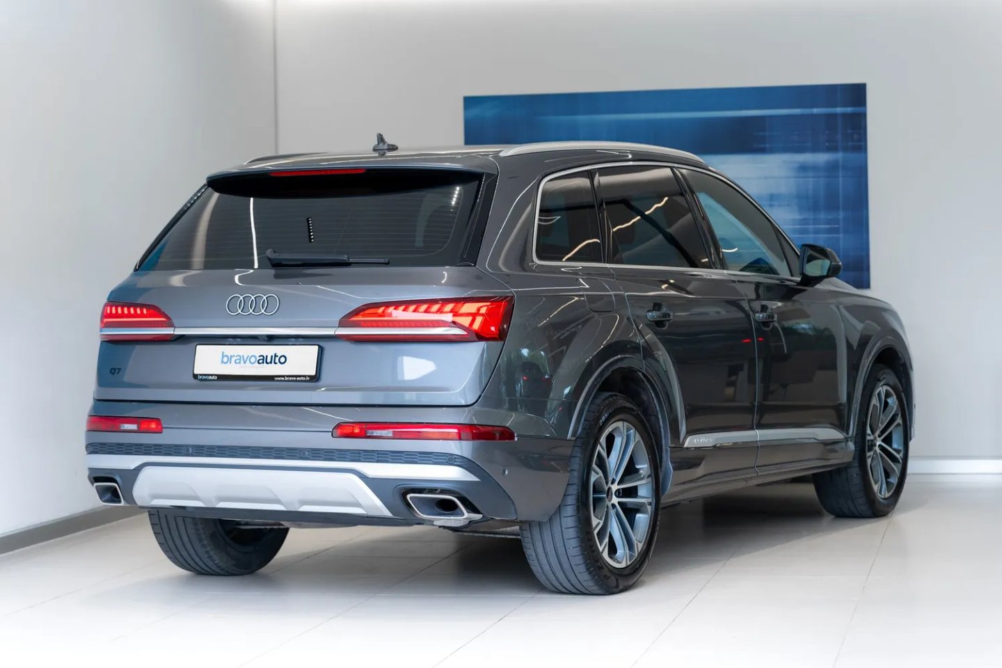 Audi Q7 — foto 3
