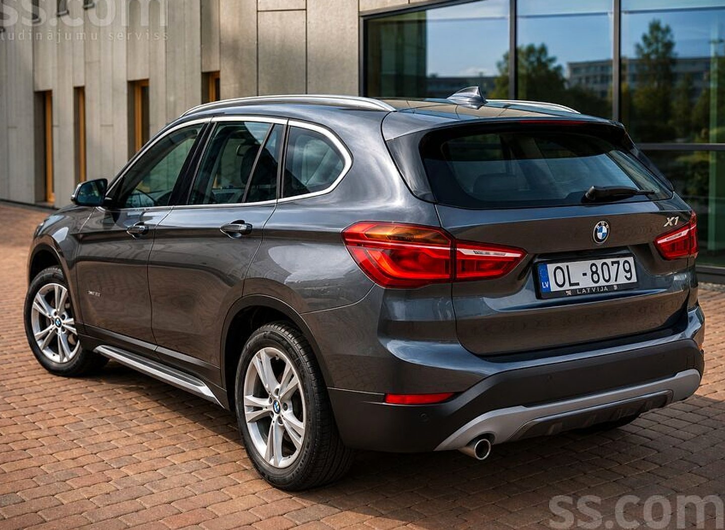 BMW X1 — foto 4