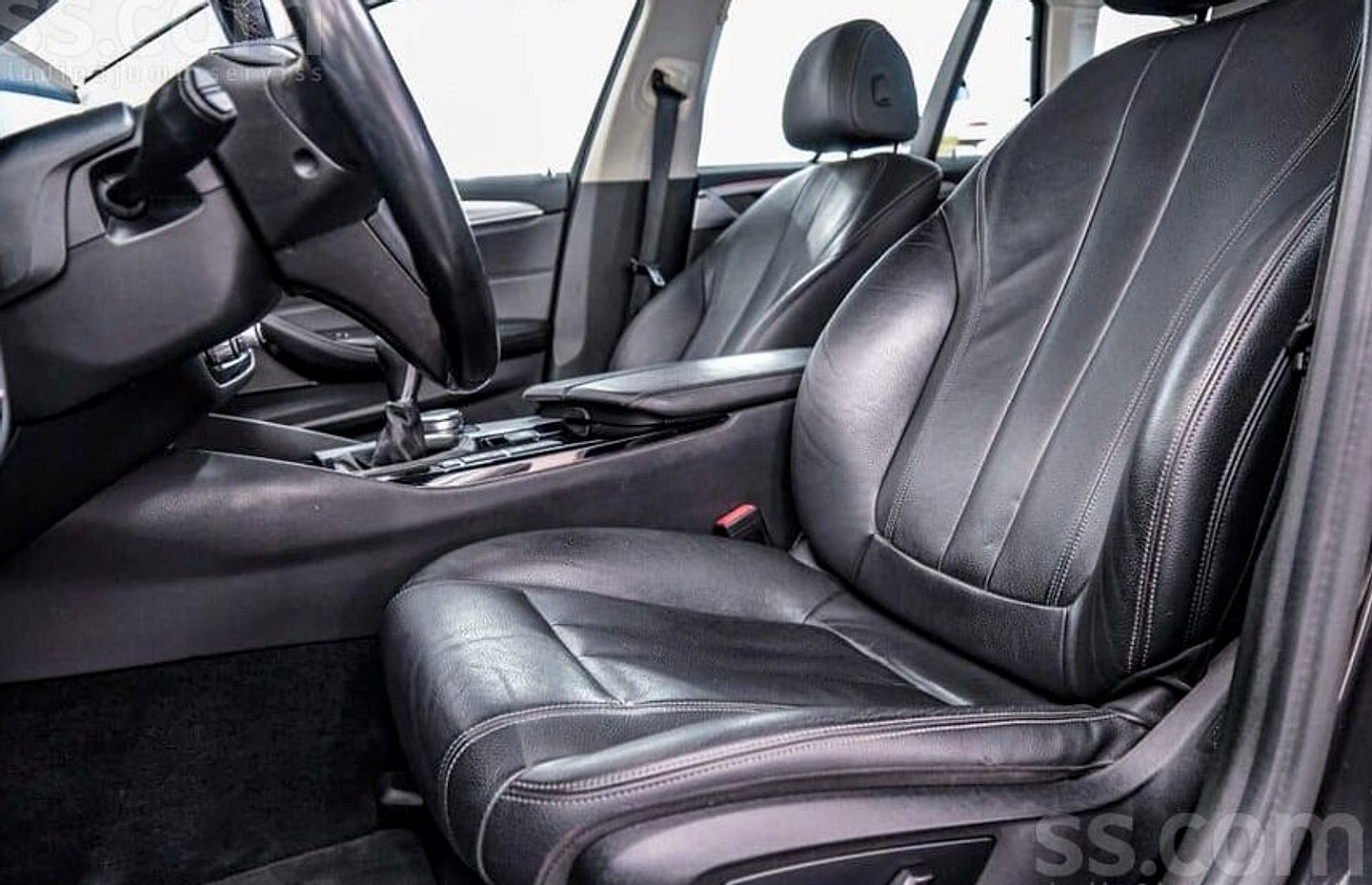 BMW 520 — foto 5