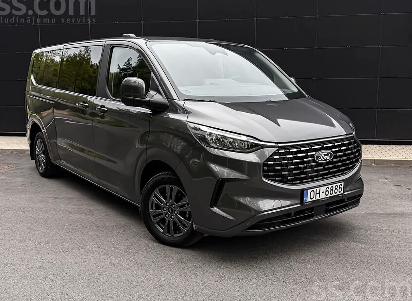 Ford Tourneo, 2025. gads