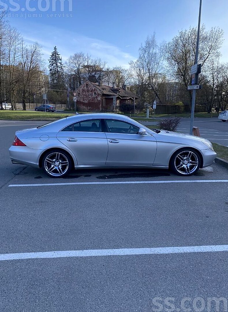 Mercedes-Benz CLS320 — foto 6