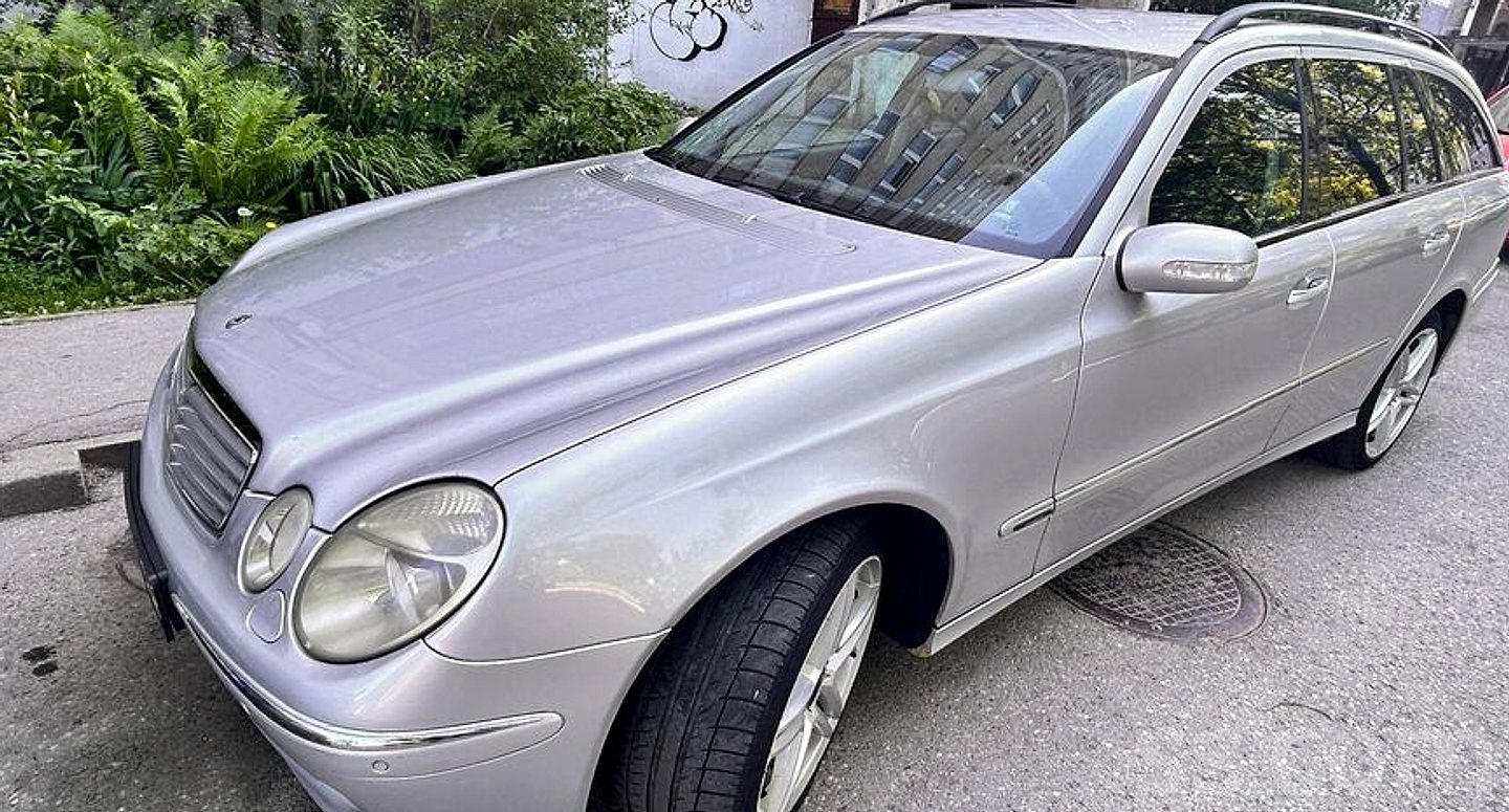 Mercedes-Benz E280 — foto 4