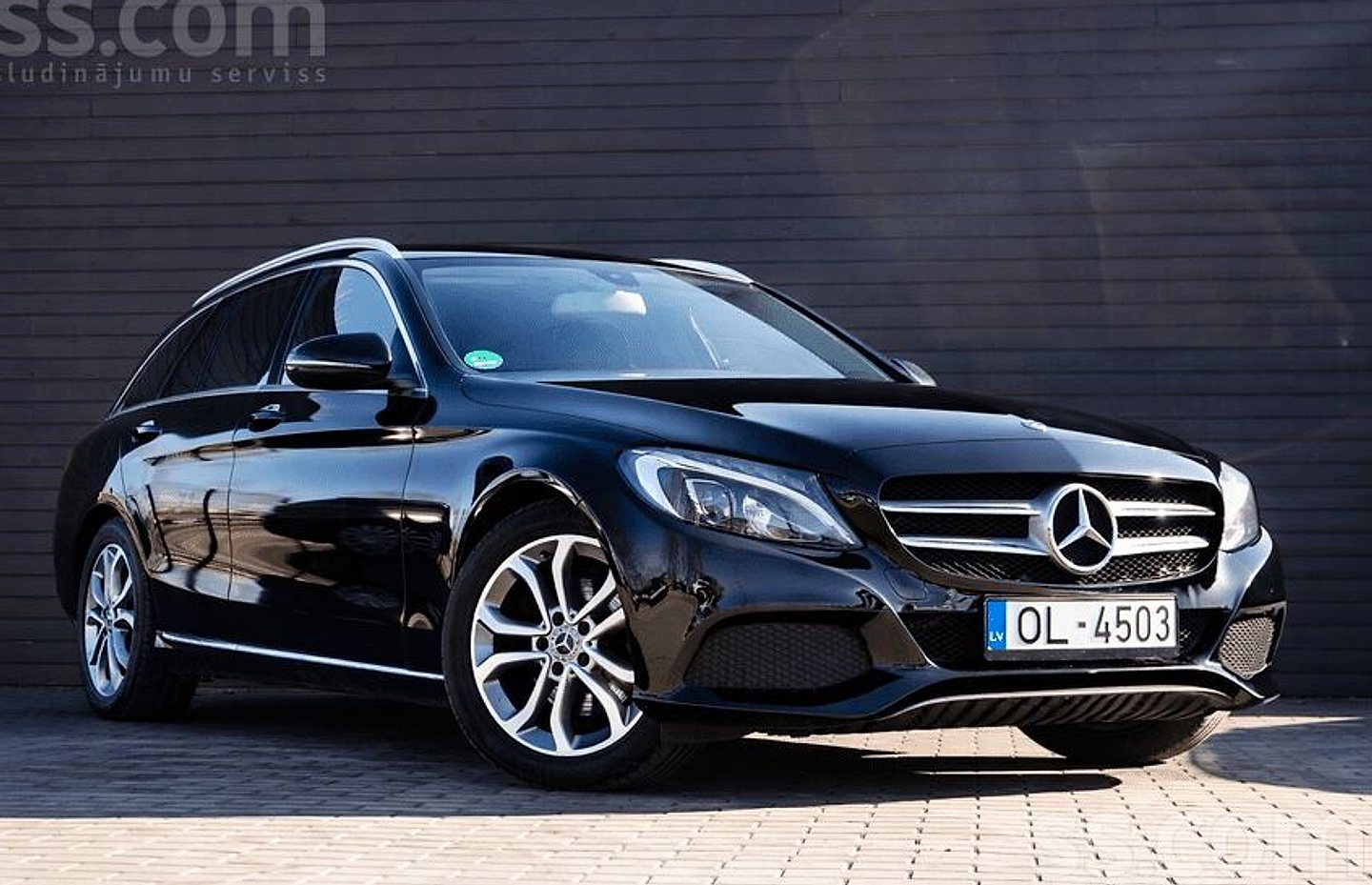 Mercedes-Benz C220 — foto 2
