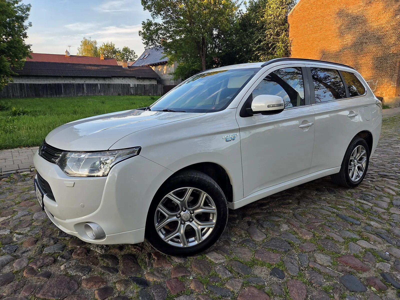Mitsubishi Outlander, 2014. gads