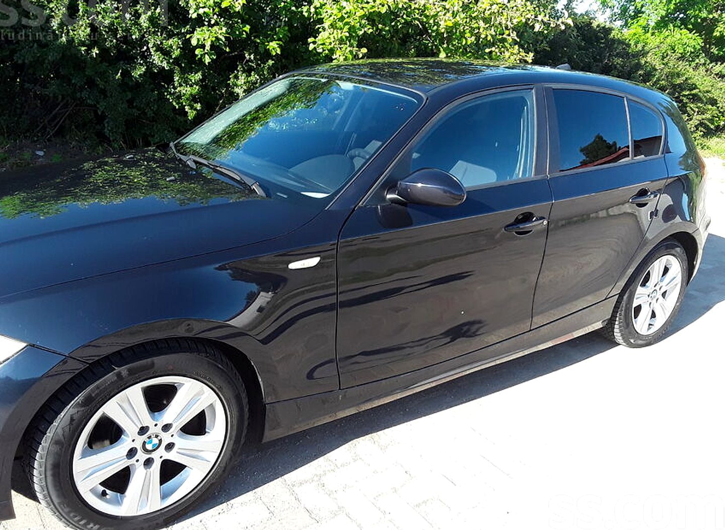 BMW 118 — foto 5