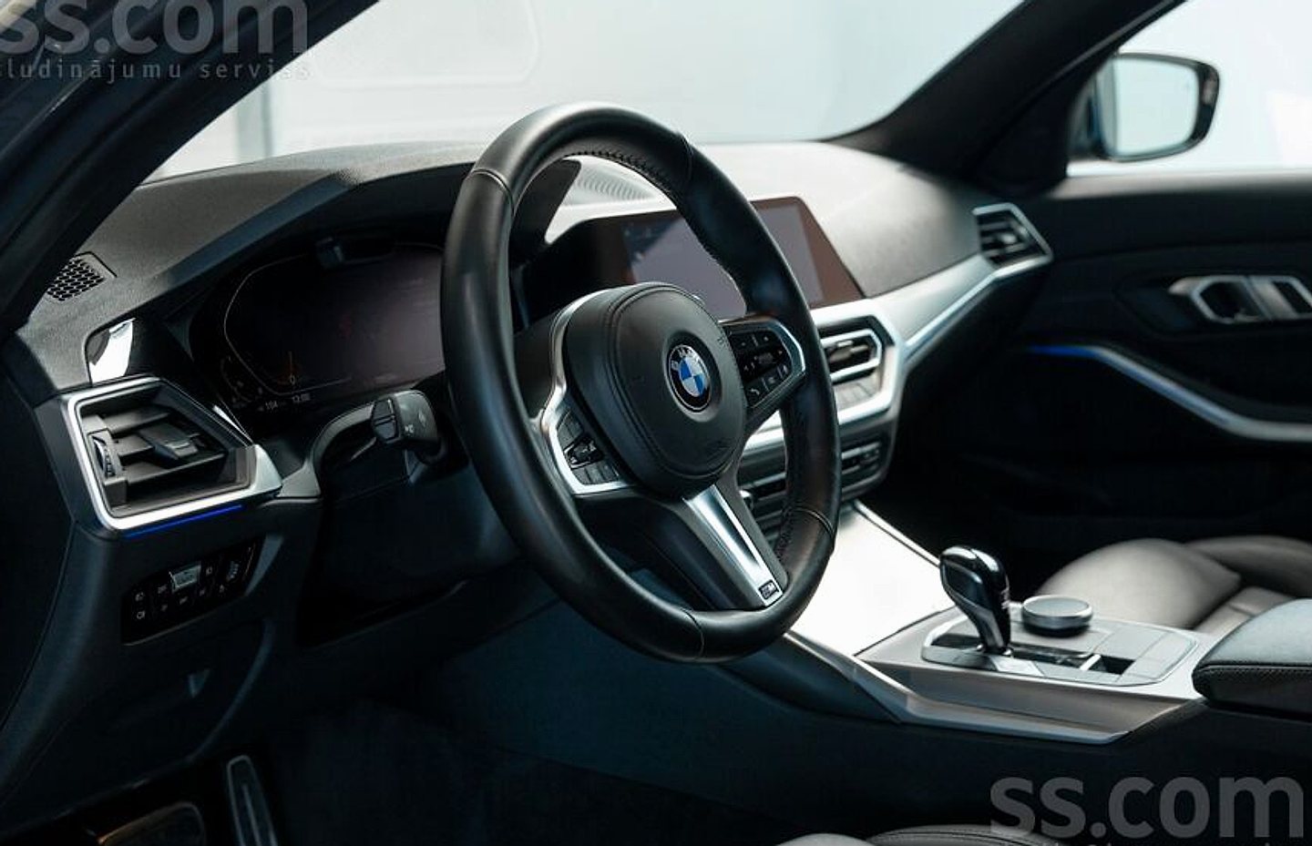 BMW 320 — foto 5