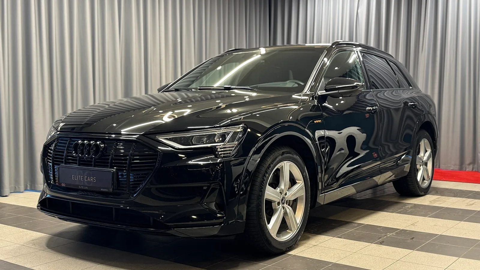 Audi e-tron, 2021. gads