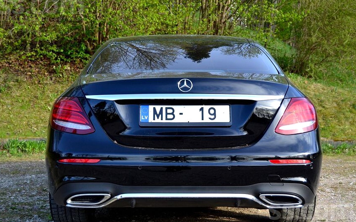 Mercedes-Benz E220 — foto 5